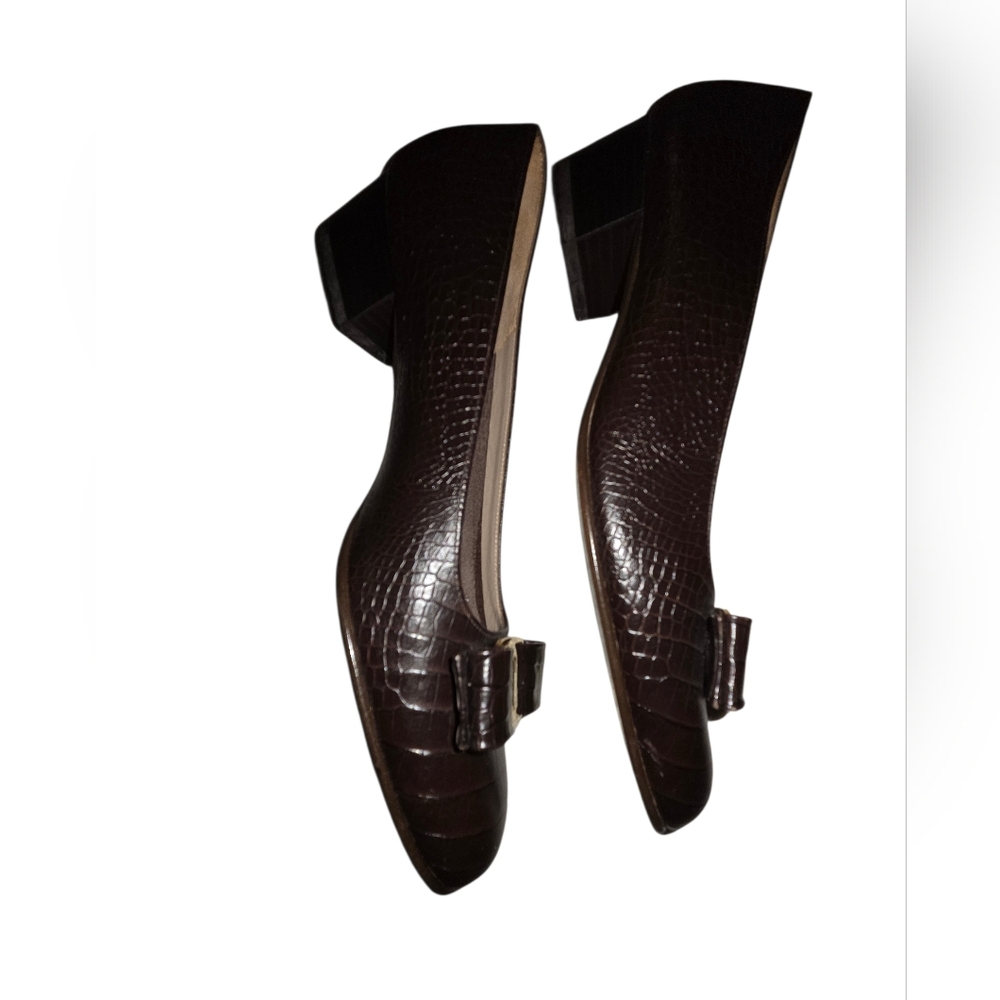 Salvatore Ferragamo Croc-Embossed Flats s 7 1/2 - Picture 4 of 8